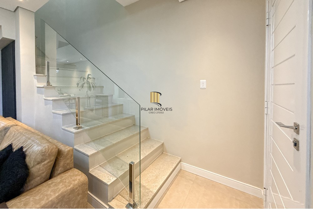 Casa 2 dormitórios no bairro São José