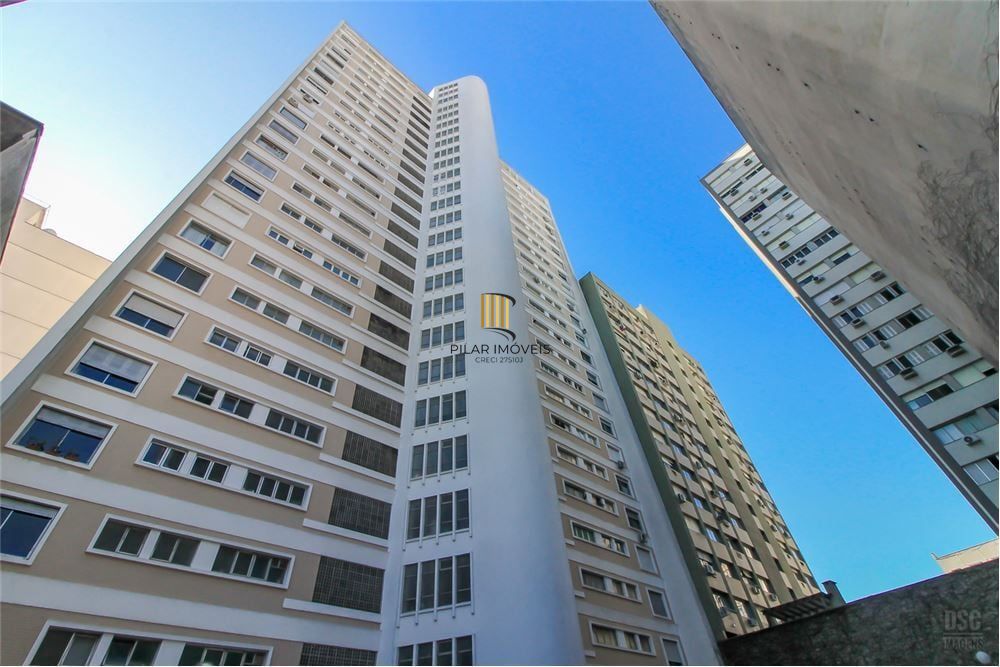 Apartamento 4 dormitórios no bairro Centro Histórico
