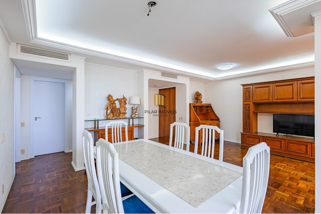Apartamento 3 dormitórios no bairro Centro Histórico