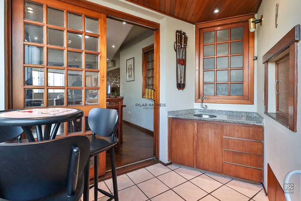 Apartamento 4 dormitórios no bairro Boa Vista