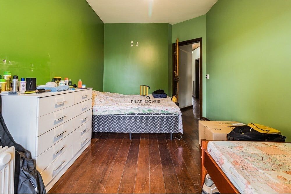 Casa 3 dormitórios no bairro Partenon