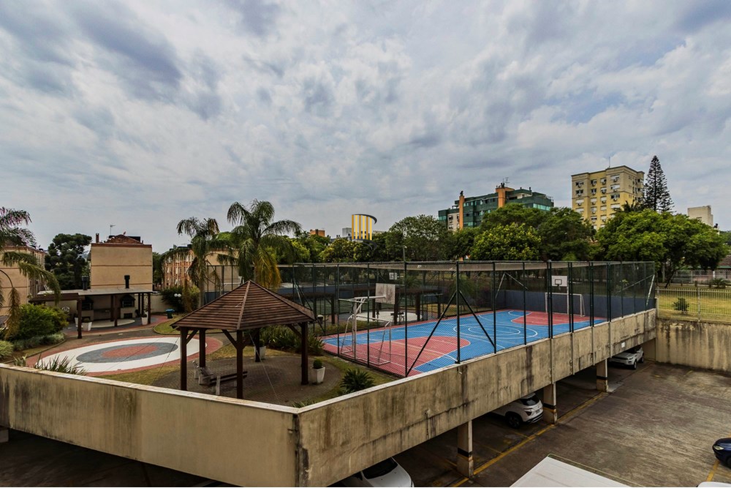 Apartamento 3 dormitórios no bairro Vila Ipiranga