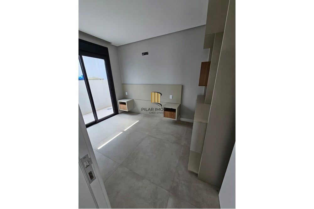 Casa de Condomínio 4 dormitórios no bairro Centro