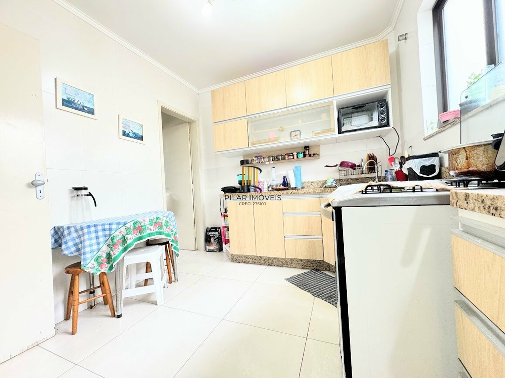 Apartamento 2 dormitórios no bairro Petrópolis