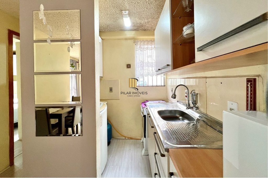Apartamento 2 dormitórios no bairro Olaria