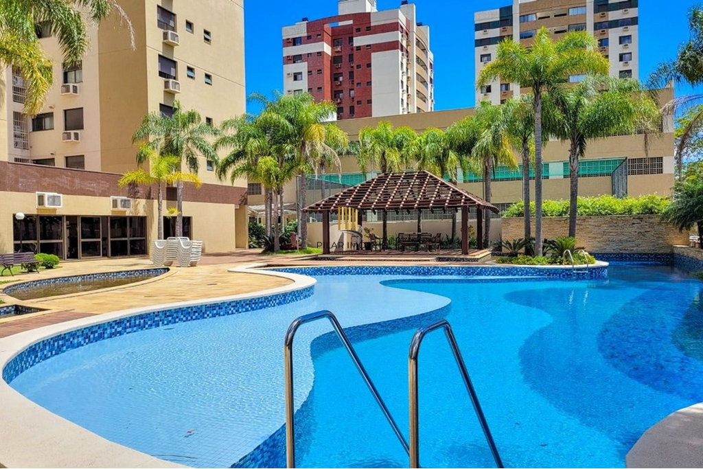 Apartamento 3 dormitórios no bairro Menino Deus
