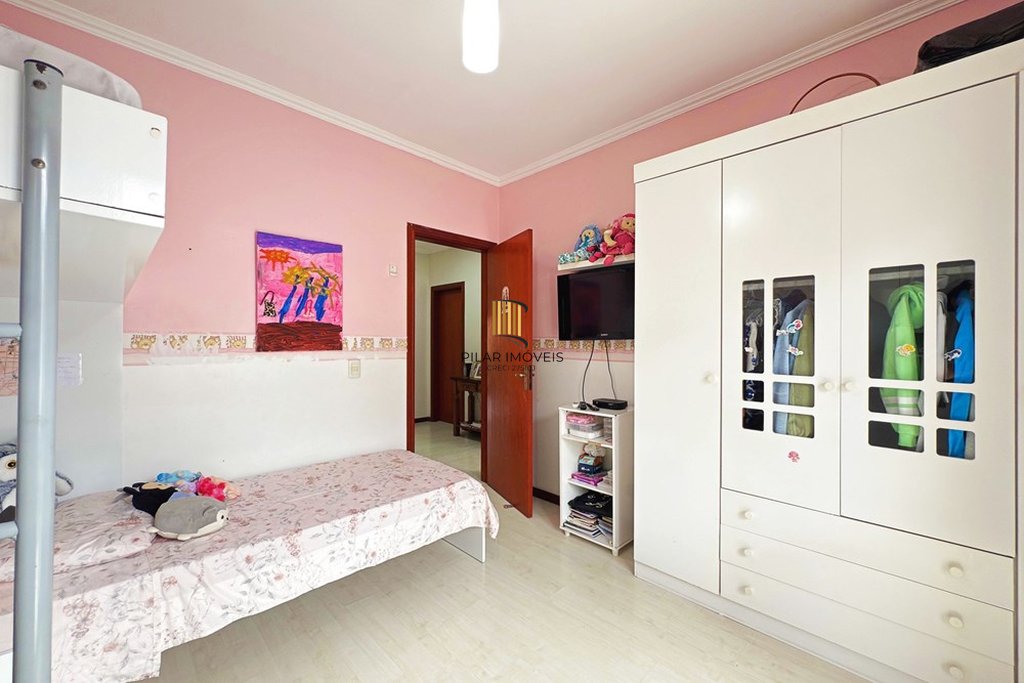 Casa de Condomínio 3 dormitórios no bairro Hípica