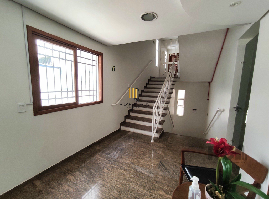 Apartamento 3 dormitórios no bairro Mont Serrat