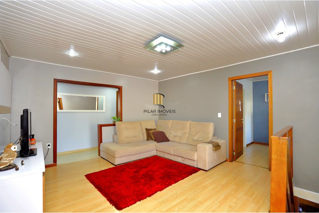 Casa 3 dormitórios no bairro Viamópolis