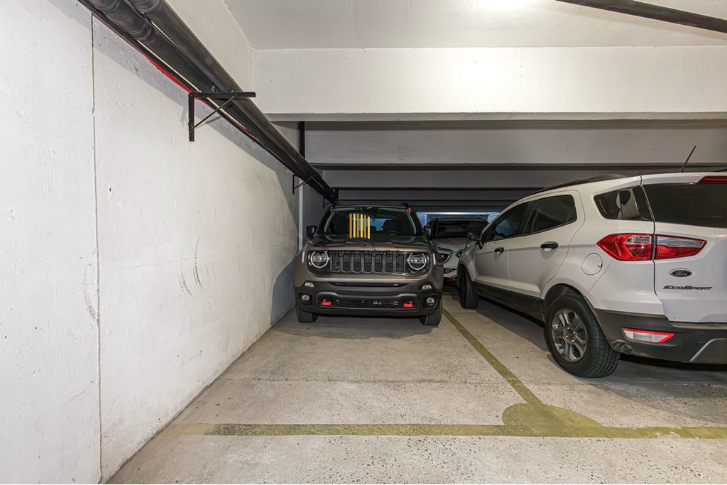 Apartamento 2 dormitórios no bairro Bom Fim
