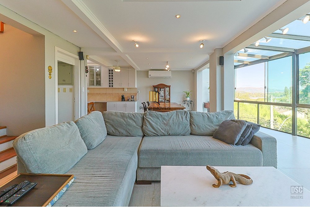 Casa de Condomínio 3 dormitórios no bairro Vila Conceição