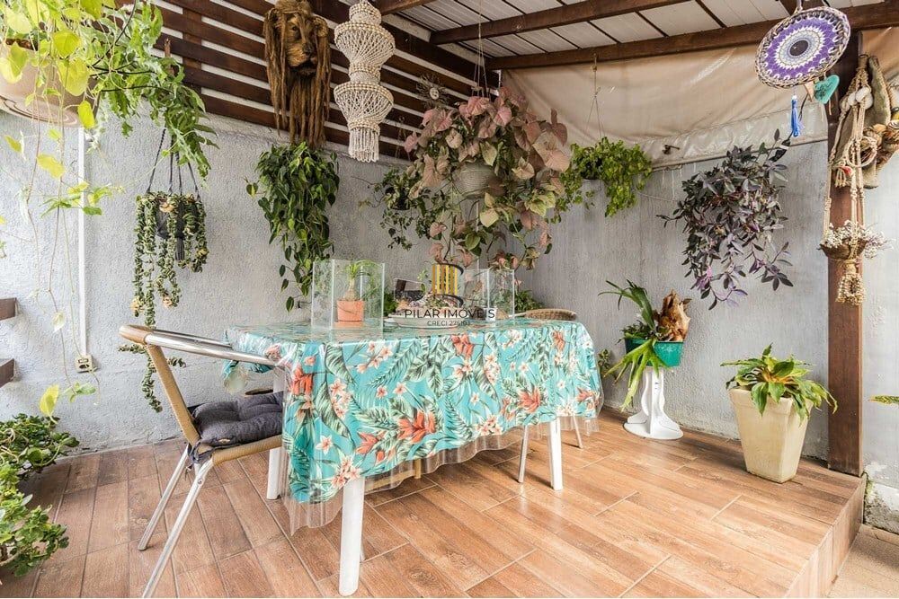 Casa 3 dormitórios no bairro São Sebastião