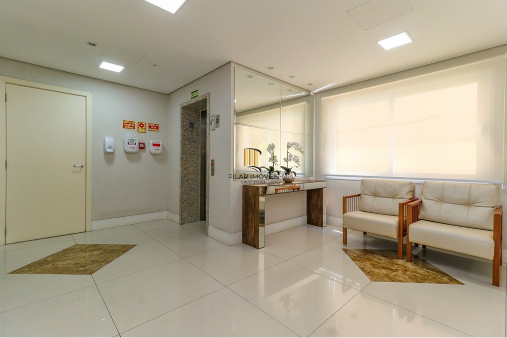 Apartamento 2 dormitórios no bairro Cristo Redentor