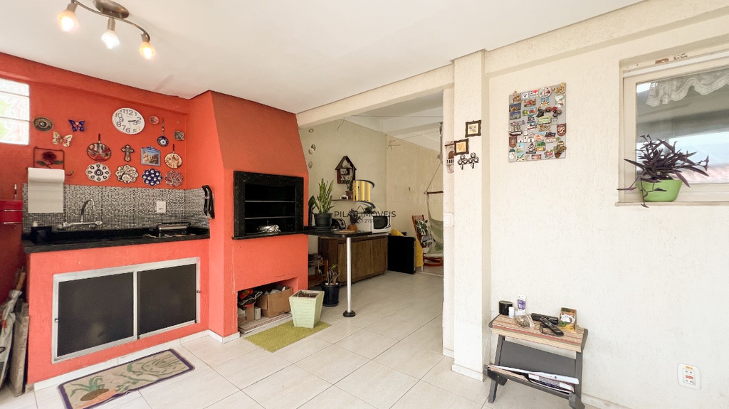 Casa 4 dormitórios no bairro Jardim Lindóia