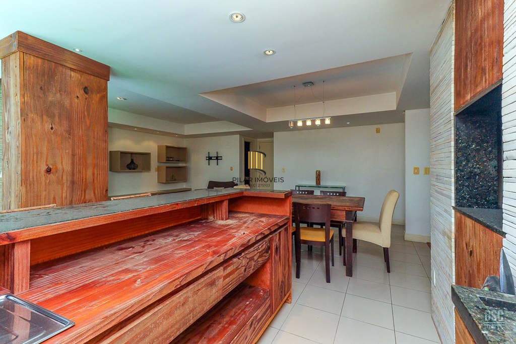 Apartamento 3 dormitórios no bairro Petrópolis