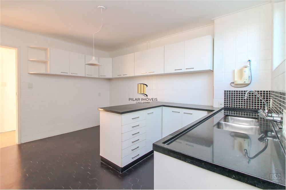 Apartamento 4 dormitórios no bairro Centro Histórico