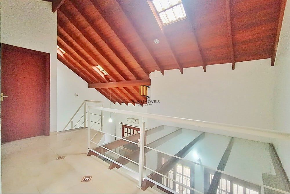 Casa de Condomínio 3 dormitórios no bairro São Lucas