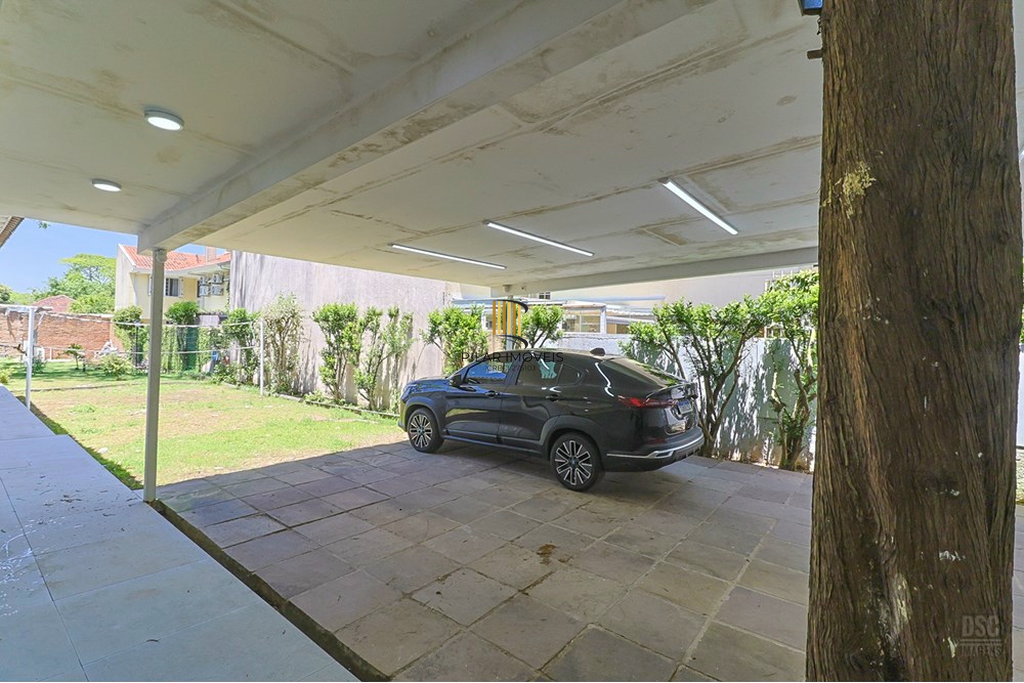 Casa 3 dormitórios no bairro Ipanema