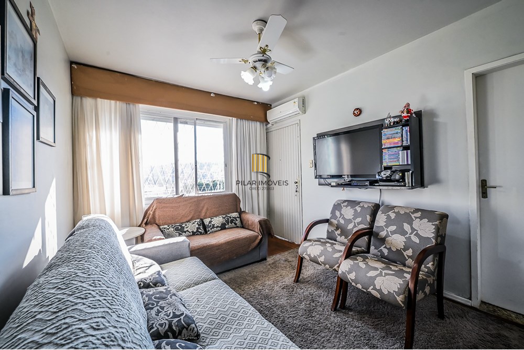 Casa de Condomínio 4 dormitórios no bairro Santa Tereza