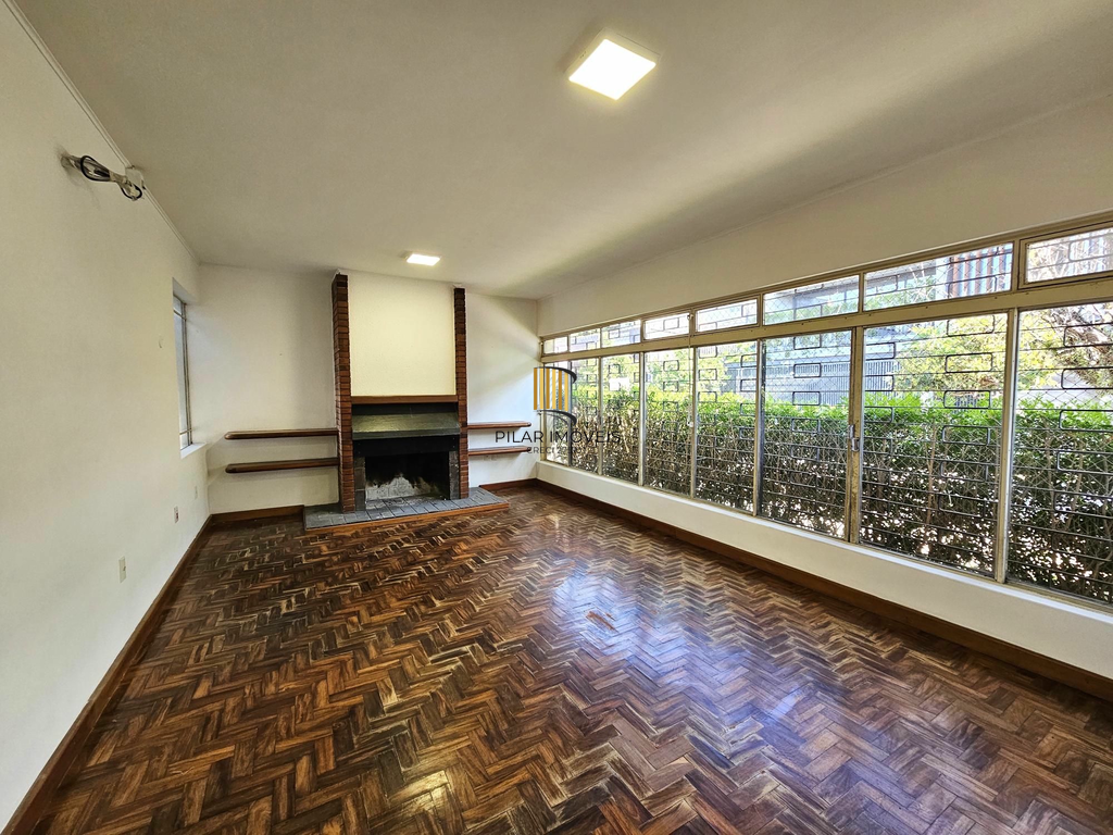 Casa 3 dormitórios no bairro Três Figueiras