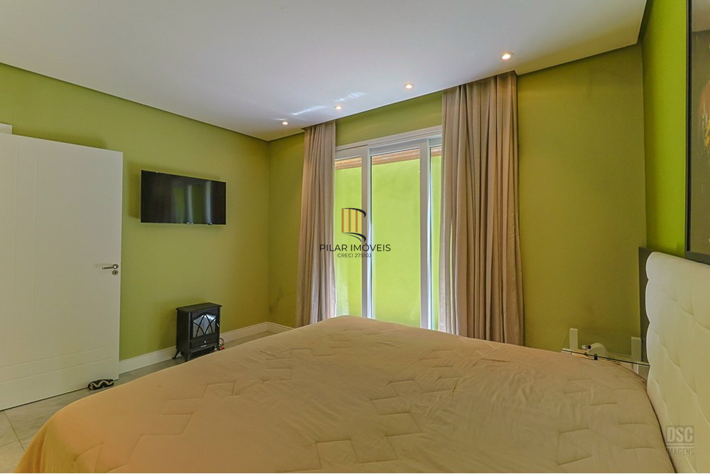 Casa 3 dormitórios no bairro Ipanema