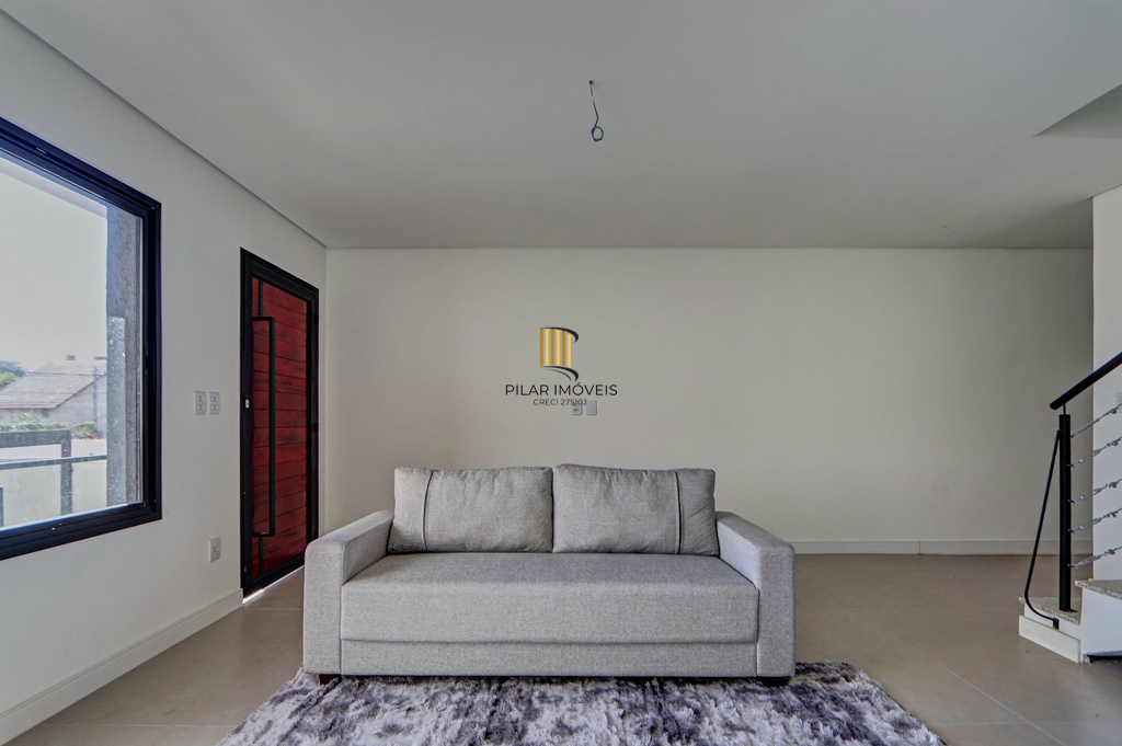 Casa 3 dormitórios no bairro Chácara das Pedras