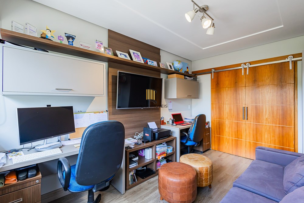 Casa 3 dormitórios no bairro Chácara das Pedras