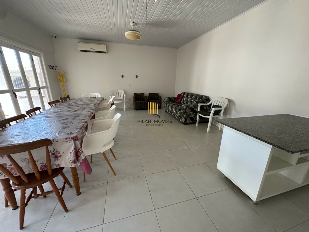 Casa de Condomínio 3 dormitórios no bairro Petrópolis