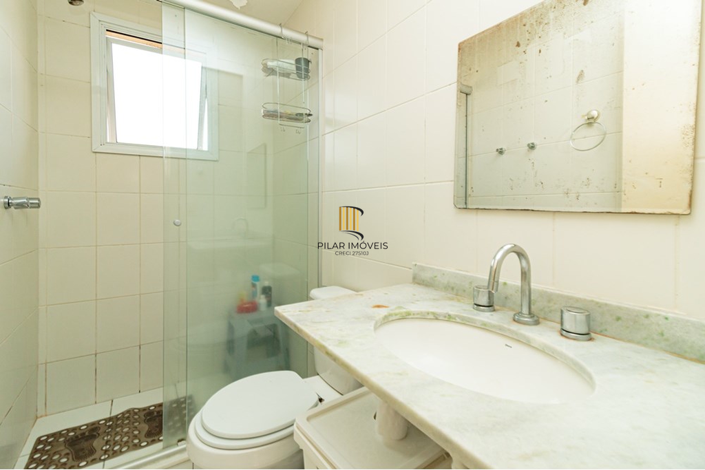 Casa de Condomínio 4 dormitórios no bairro Sarandi