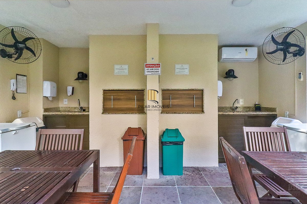 Apartamento 3 dormitórios no bairro Jardim Lindóia