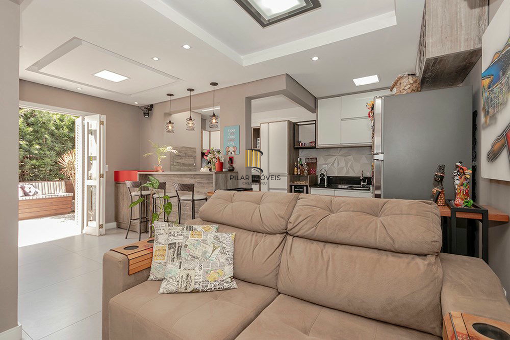 Casa 3 dormitórios no bairro Ipanema