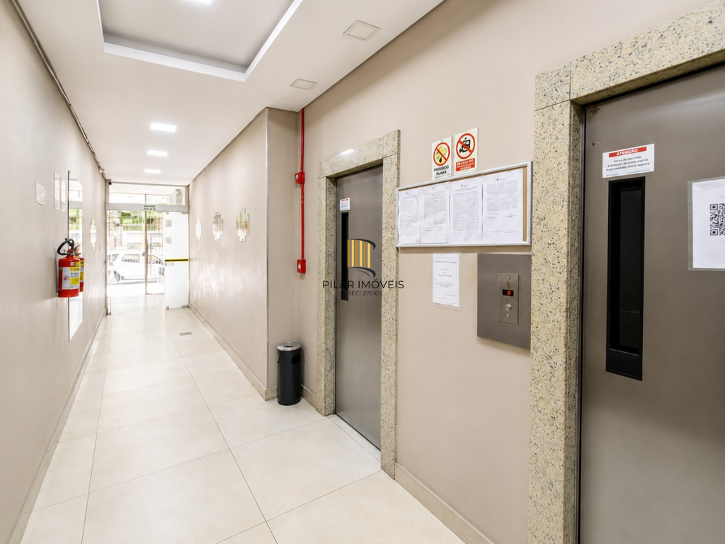 Apartamento 2 dormitórios no bairro Farroupilha