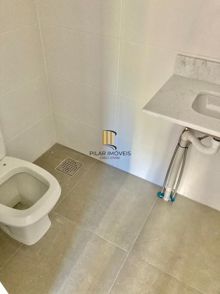 Apartamento 2 dormitórios no bairro Passo da Areia