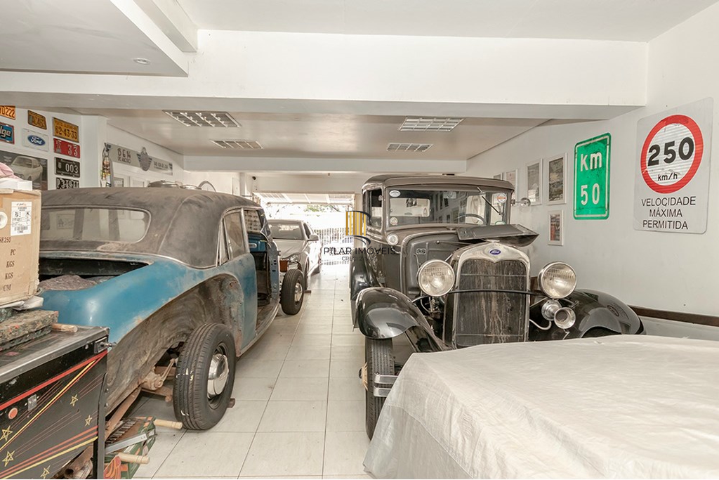 Casa 3 dormitórios no bairro Chácara das Pedras