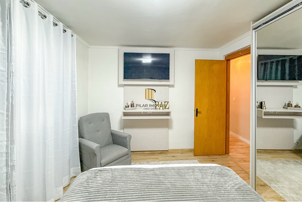 Apartamento 2 dormitórios no bairro Lomba da Palmeira