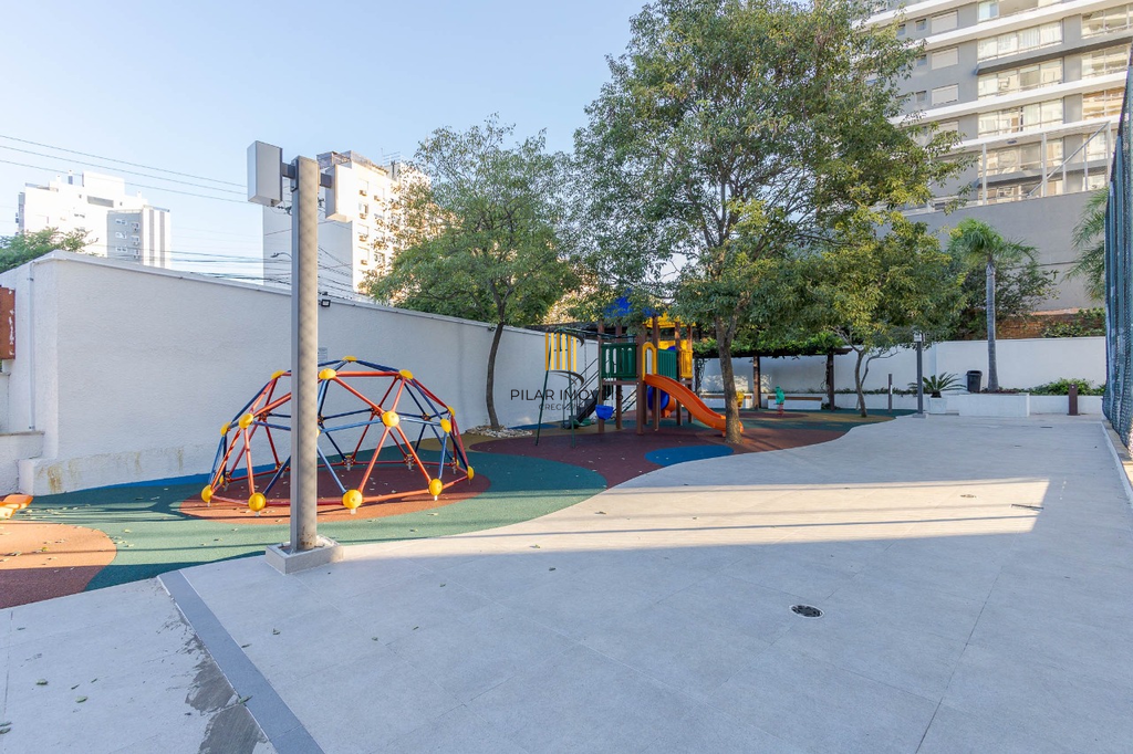 Apartamento 2 dormitórios no bairro Passo da Areia