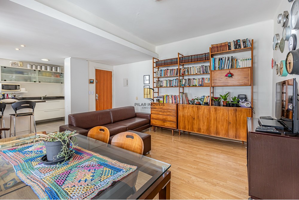 Apartamento 3 dormitórios no bairro Bom Fim