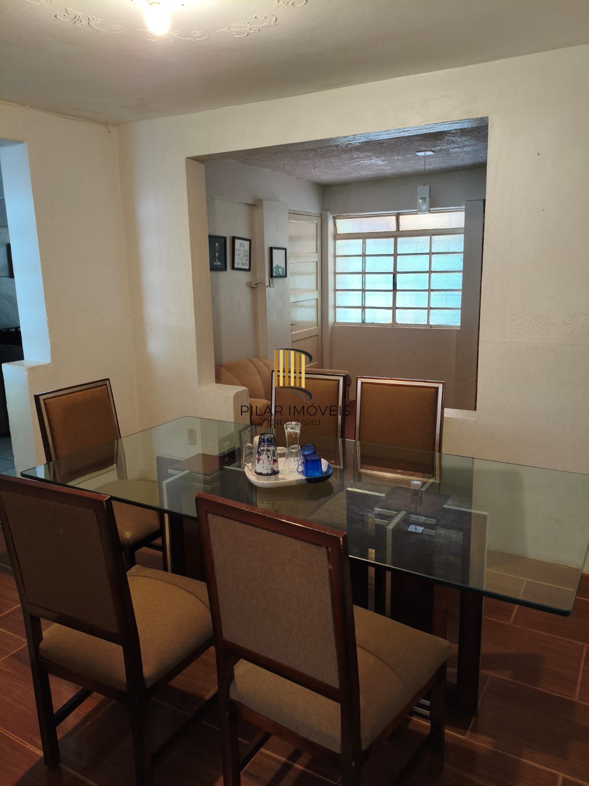 Casa com 80 m2 de área construída, 03 dorm, sala estar/jantar, cozinha, pátio