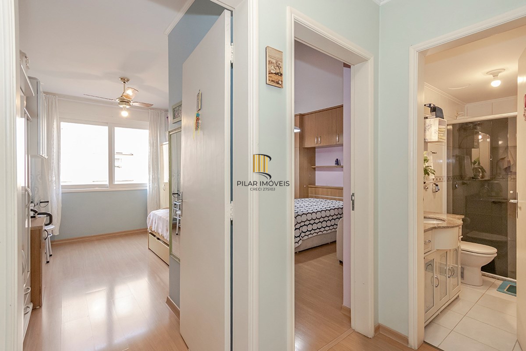 Apartamento 2 dormitórios no bairro Vila Ipiranga