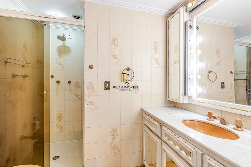 Apartamento 3 dormitórios no bairro Mont Serrat