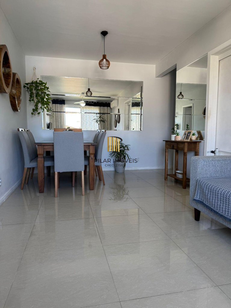 Apartamento 2 dormitórios no bairro Camaquã