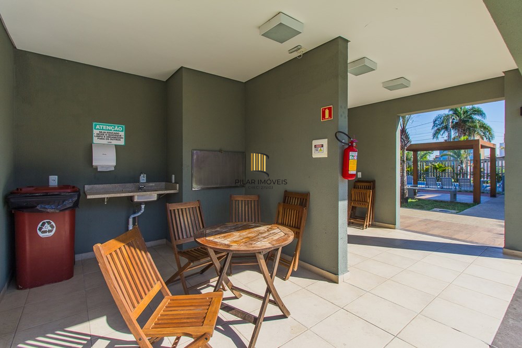 Apartamento 2 dormitórios no bairro Centro