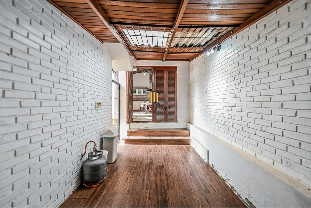 Casa de Condomínio 4 dormitórios no bairro Santa Tereza