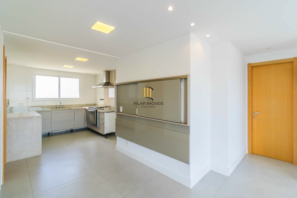 Apartamento 3 dormitórios no bairro Petrópolis