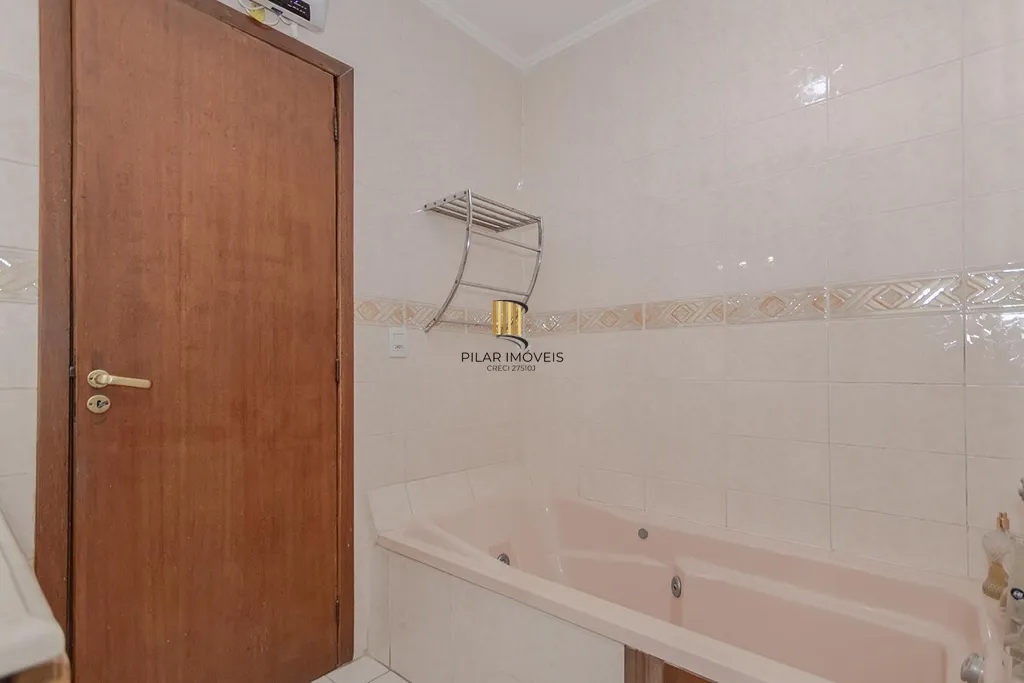 Casa de Condomínio 3 dormitórios no bairro Nonoai