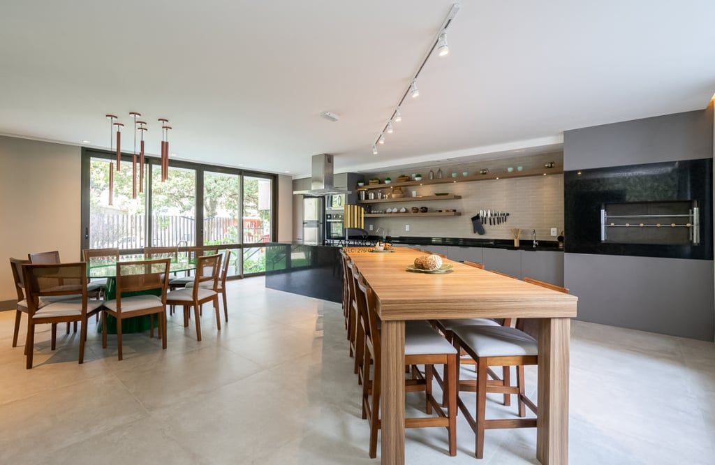 Apartamento 3 dormitórios no bairro Menino Deus