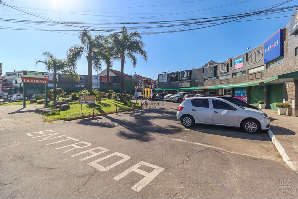 Casa de Condomínio 3 dormitórios no bairro Ipanema
