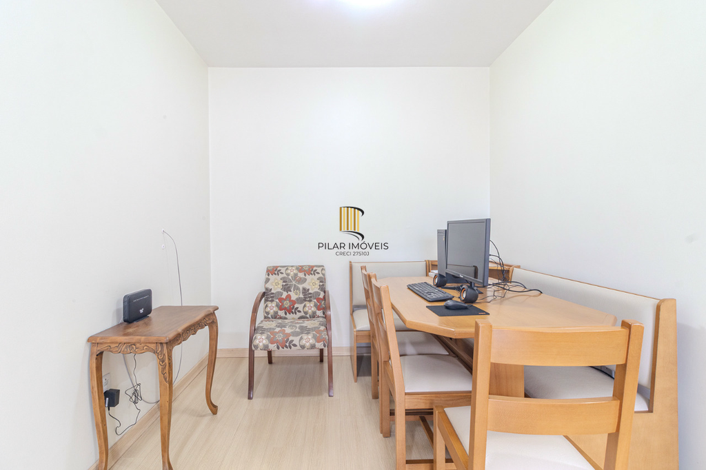 Apartamento 2 dormitórios no bairro Centro
