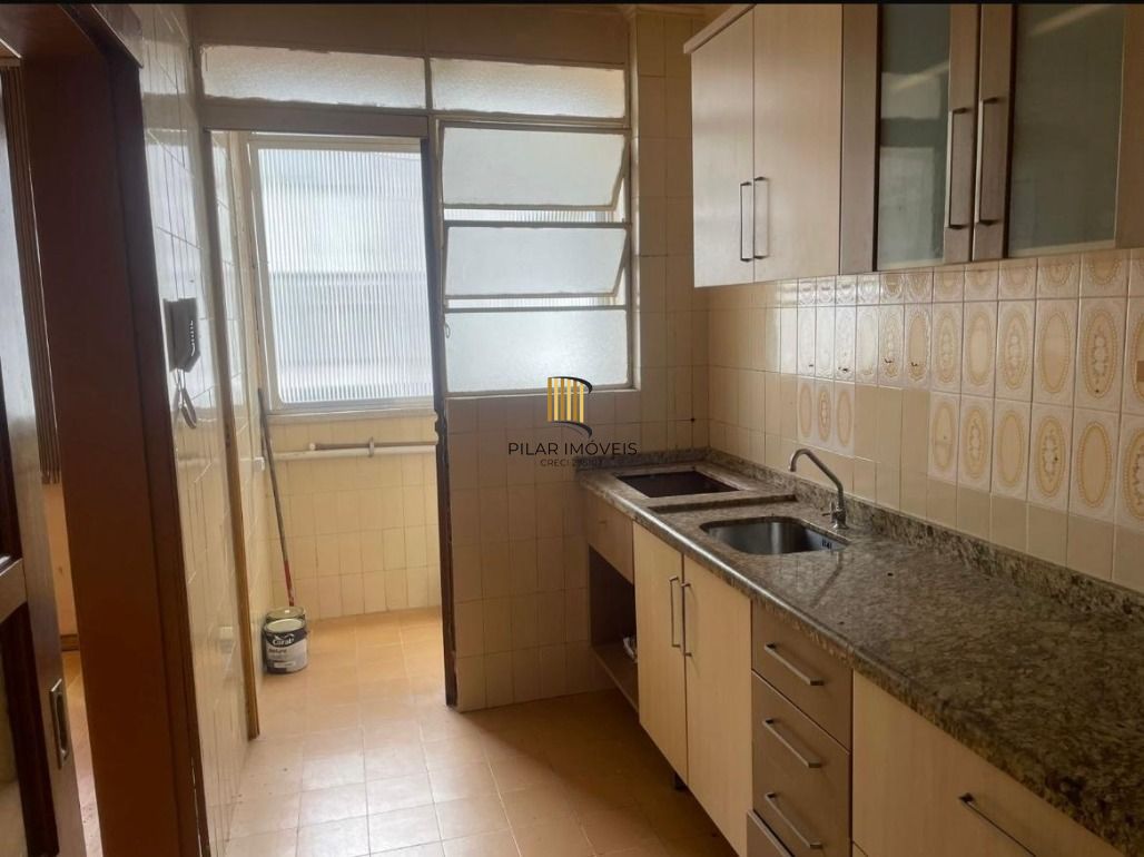 Apartamento 2 dormitórios no bairro Vila Ipiranga