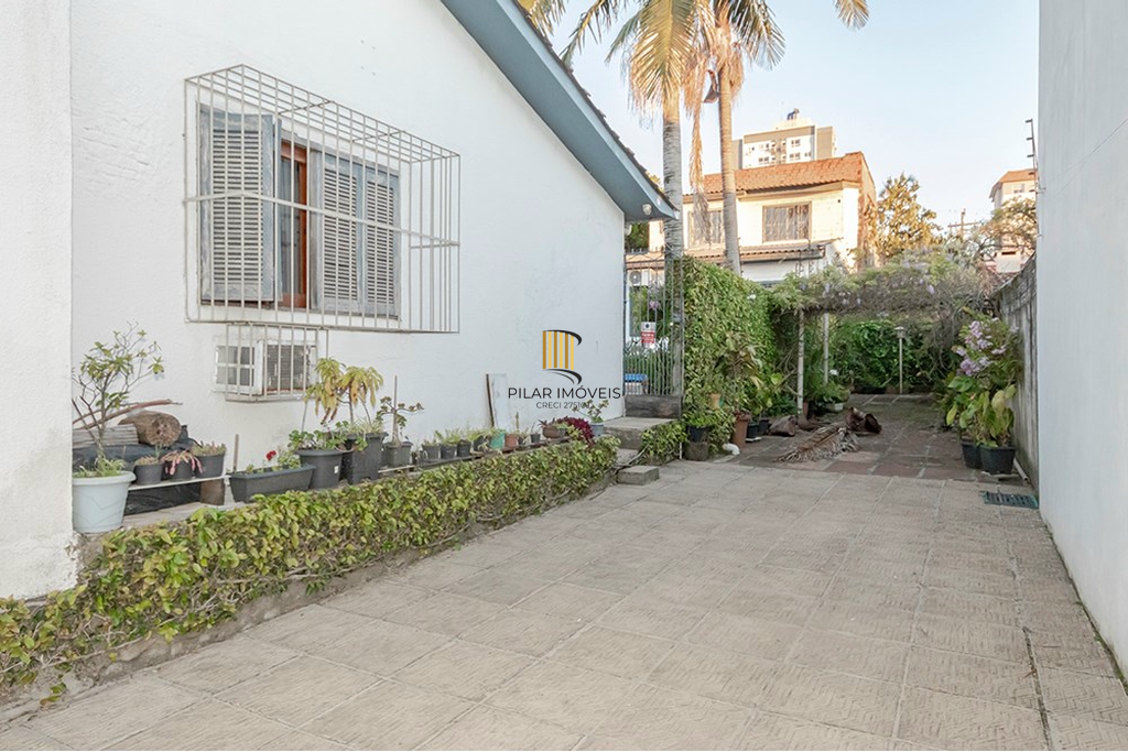 Casa 3 dormitórios no bairro Jardim do Salso